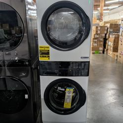 Electrolux ELTE7300AW
27 Inch Electric Stacked Laundry Tower