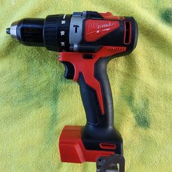 Milwaukee M18 Hammer Drill Brushless