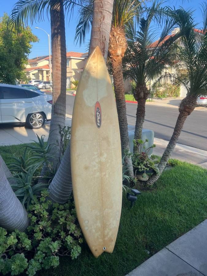 └➤➤➤ 6’3” Surfboard