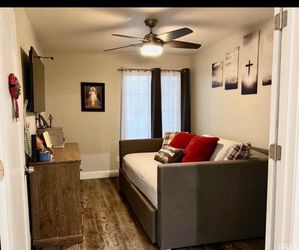 Full Size Day Bed- Pottery Barn