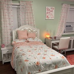 Bob Furniture Bed Set!!!