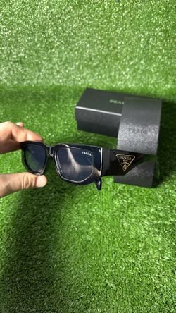 Women’s Sunglasses 