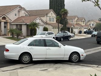 200 E320 Mercedes Interior Mint  Condition