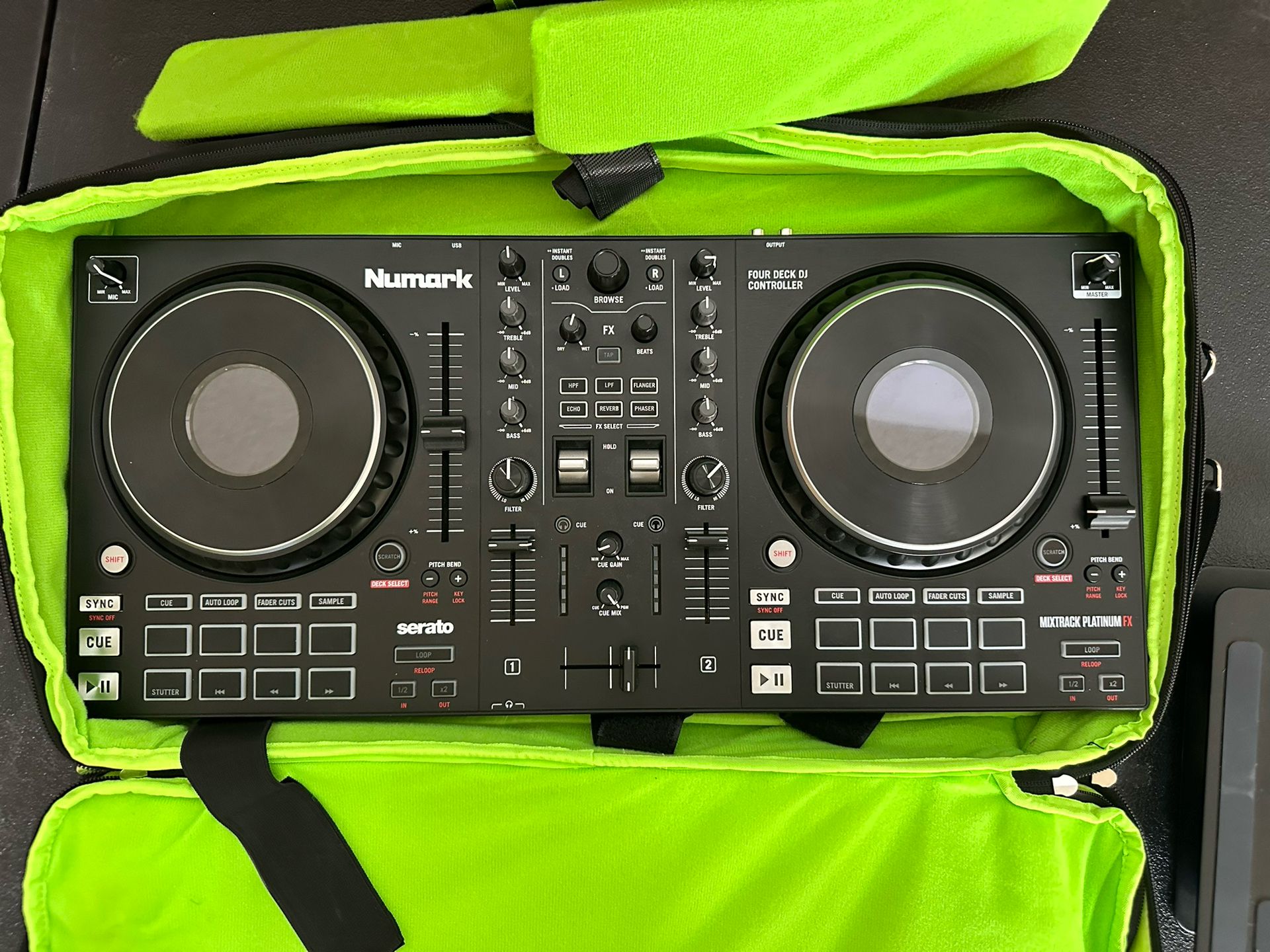Numark DJ Controller