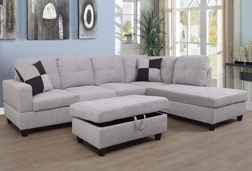 Gray-white Sectional Couch With Ottoman