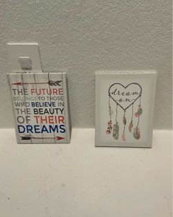 Wood standing picture decor