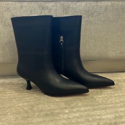 Black Kitten Heal Boots Size 6 Nib NEW