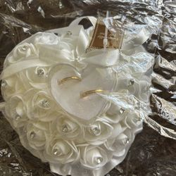Bride And Groom Ring holder 6 Inch New.
