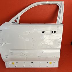 2021 - 2023 FORD BRONCO SPORT LEFT DRIVER SIDE FRONT DOOR SHELL PANEL OEM