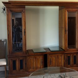  Entertainment Center