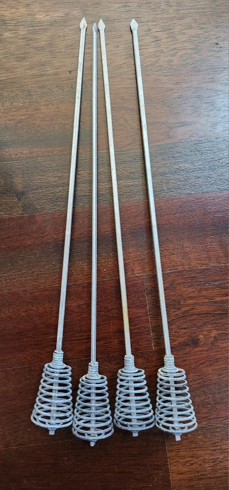 (4)- these metal things with a spring at the ends.
Possibly rotisserie skewers (???). 16" inches long.
***** Cash ๐ธ only, please. Local pick-up only
