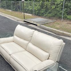 Quality Recliner Leather Sofa Beige. Great Condition. Delivery Available 