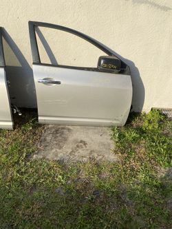 2010 Nissan Rogue Doors Passenger Side