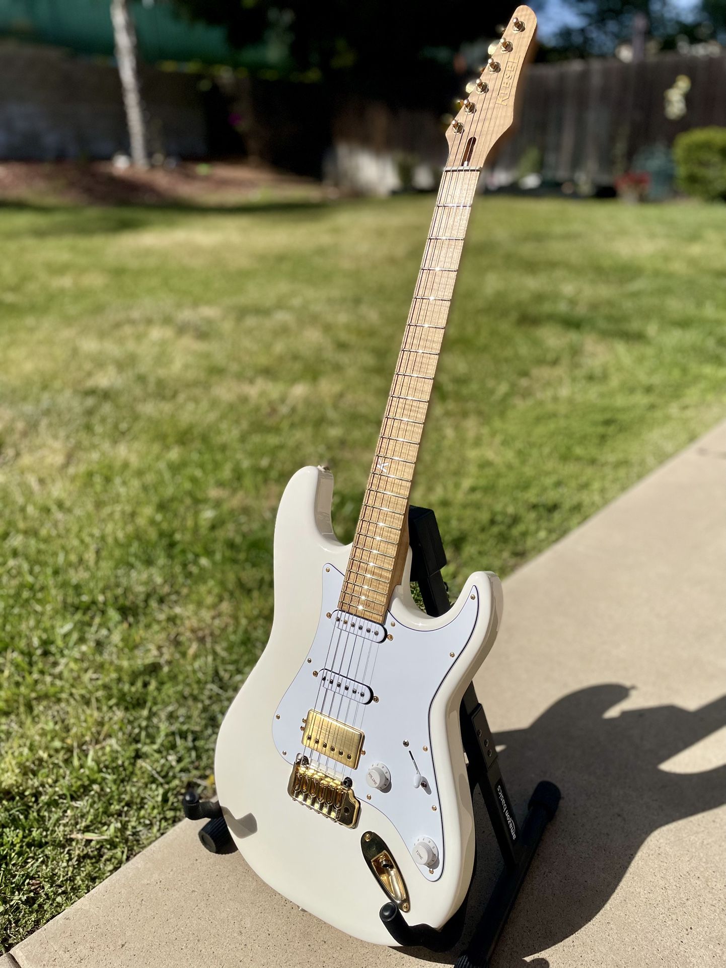 Kiesel Delos Roasted Maple Neck for Sale in Murrieta, CA - OfferUp