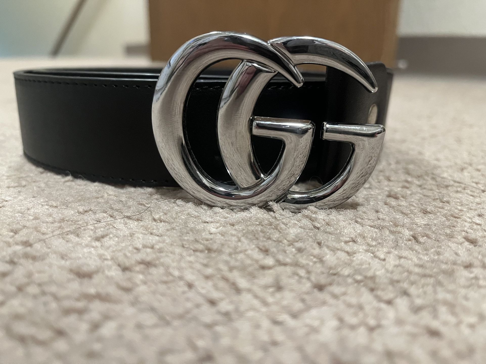 Gucci belt 