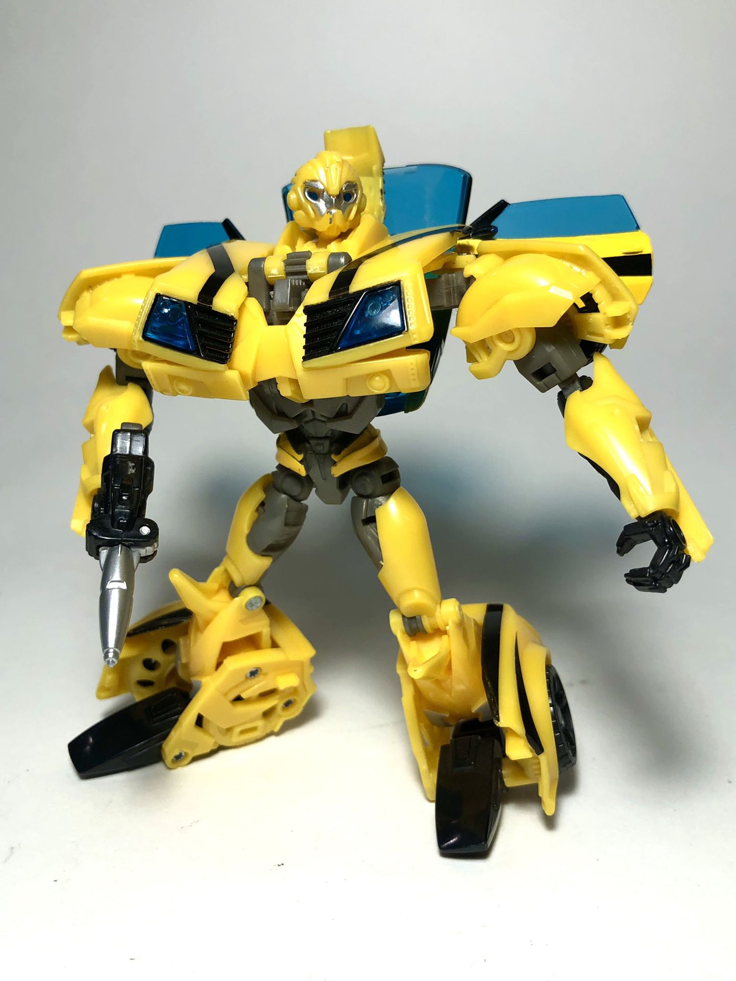 Transformers Prime 1st Ed Deluxe Bumblebee (c)2011 <RARE>