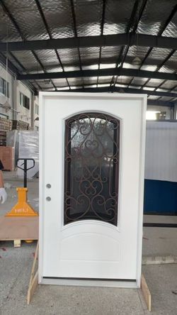 🚪High Density Composite  Front Door | Custom sizes available | 💸$130 per square footage‼️