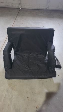 Xl stadium seat.