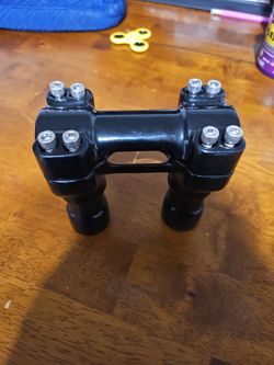 Harley Softail sportster 4in riser 1.25 diameter