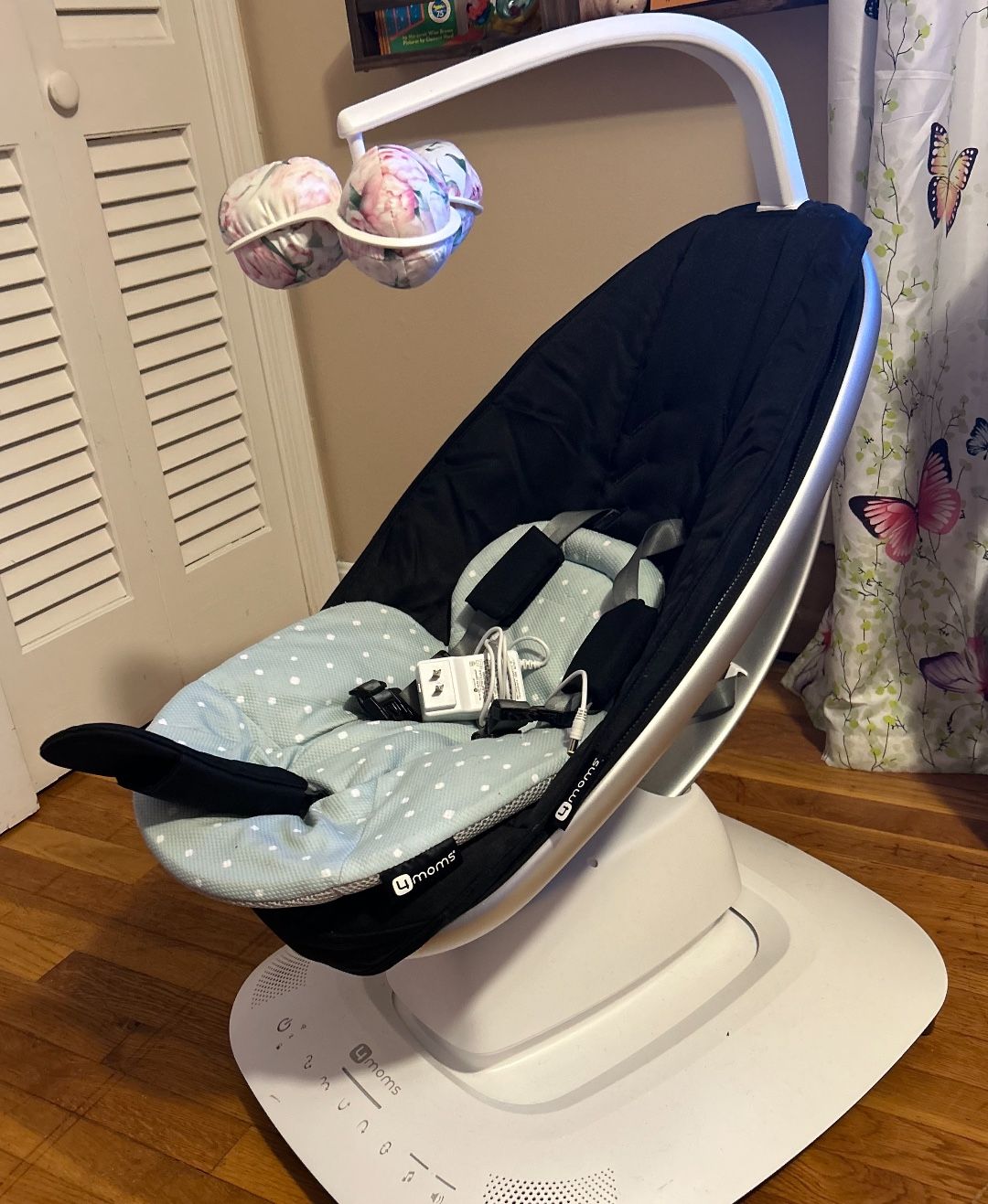 4Moms mamaRoo Swing