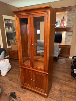 Display Cabinet