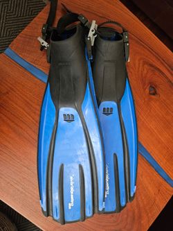 MARES Avanti Quattro scuba dive FINS  size XL blue