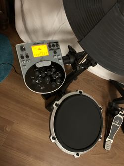 Behringer Electronic Drums HDS240USB for Sale in Everett WA OfferUp