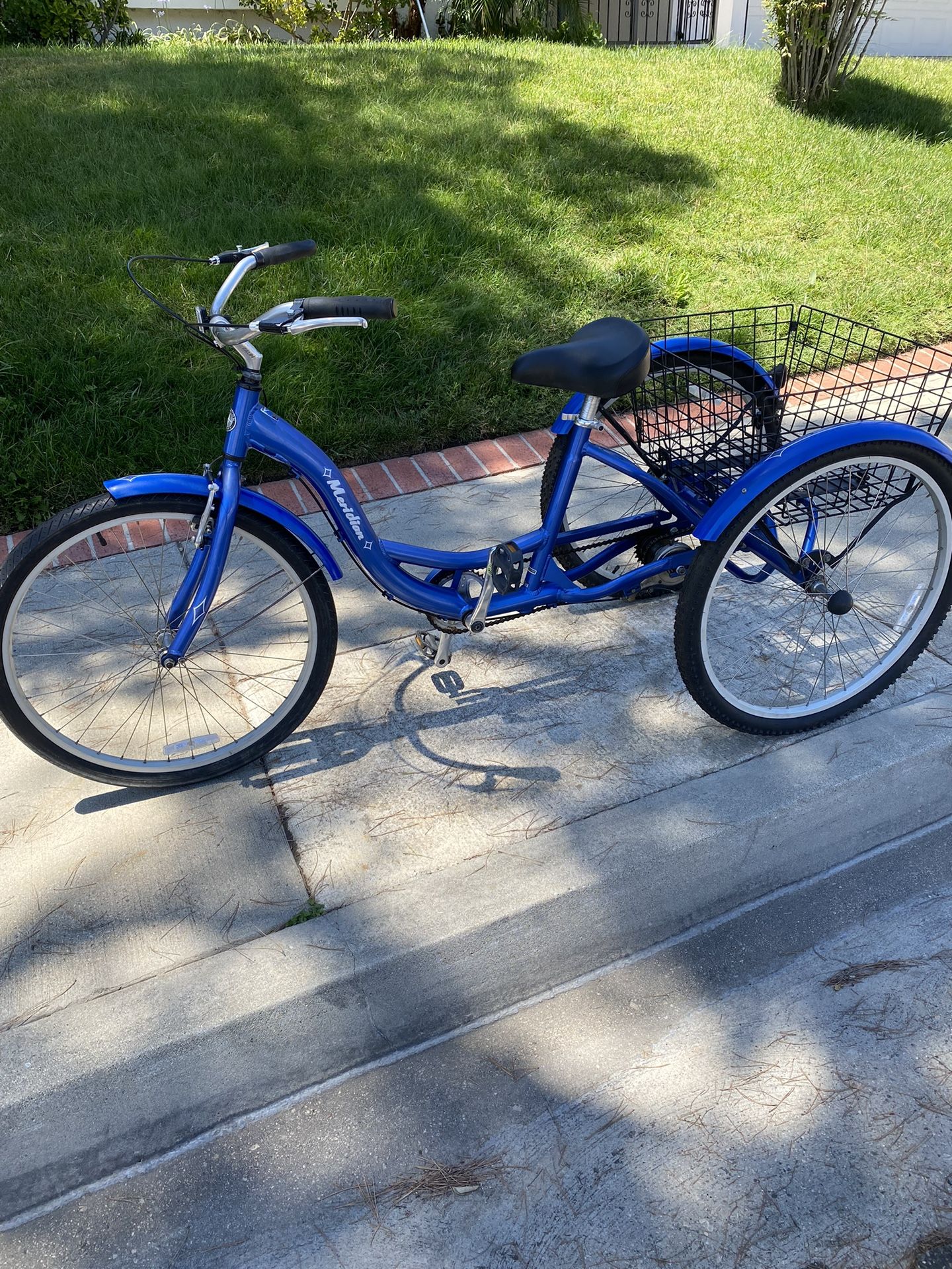 Tricycle Schwinn Trike 3 Willer Bike ( pending ) for Sale in Los Angeles, CA - OfferUp Tricycle Schwinn Trike 3 Willer Bike ( pending ) for Sale in Los Angeles, CA - OfferUp