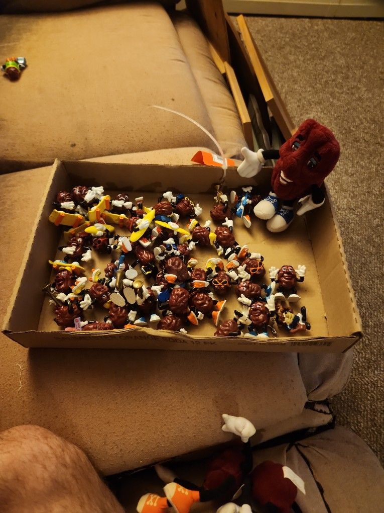 1988 To 1987 Raisins Guys