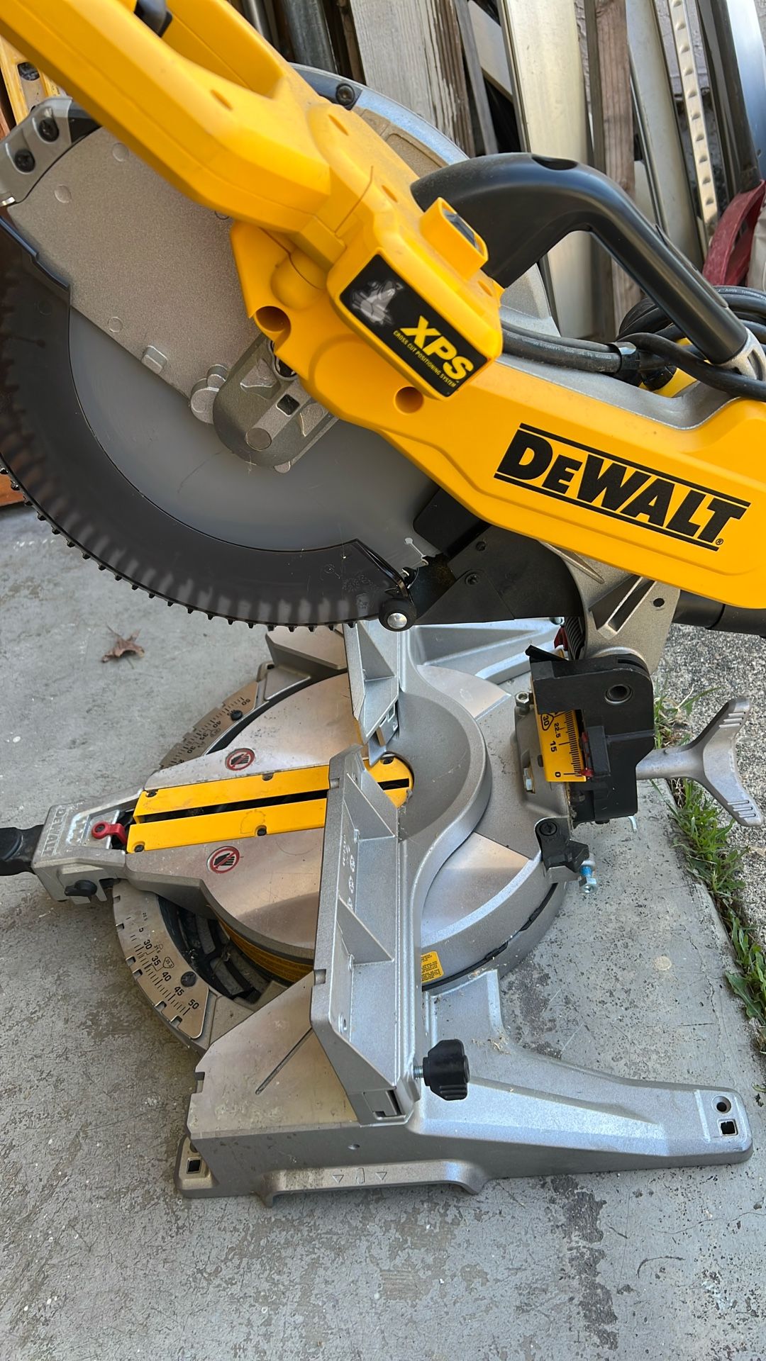 Dewalt