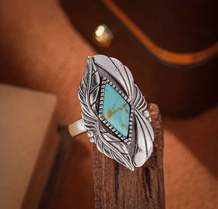🦋TURQUOISE RING SIZE 8🦋