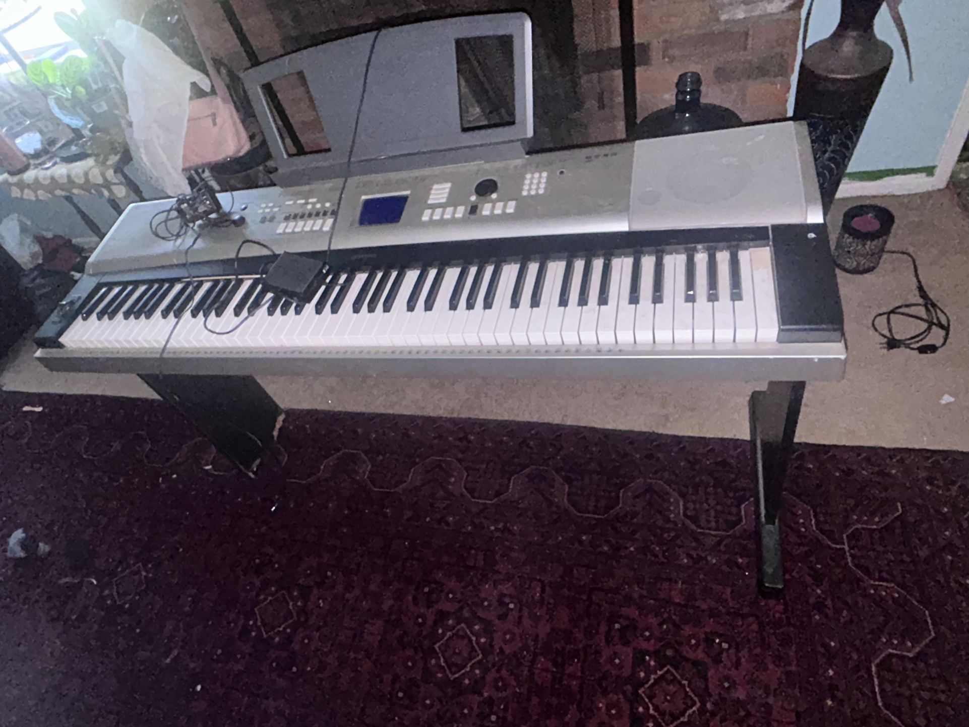 Yamaha YPG-535 Digital Piano