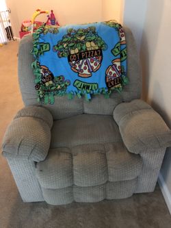 Couch and recliner set