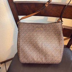 Michael Kors Large Crossbody 