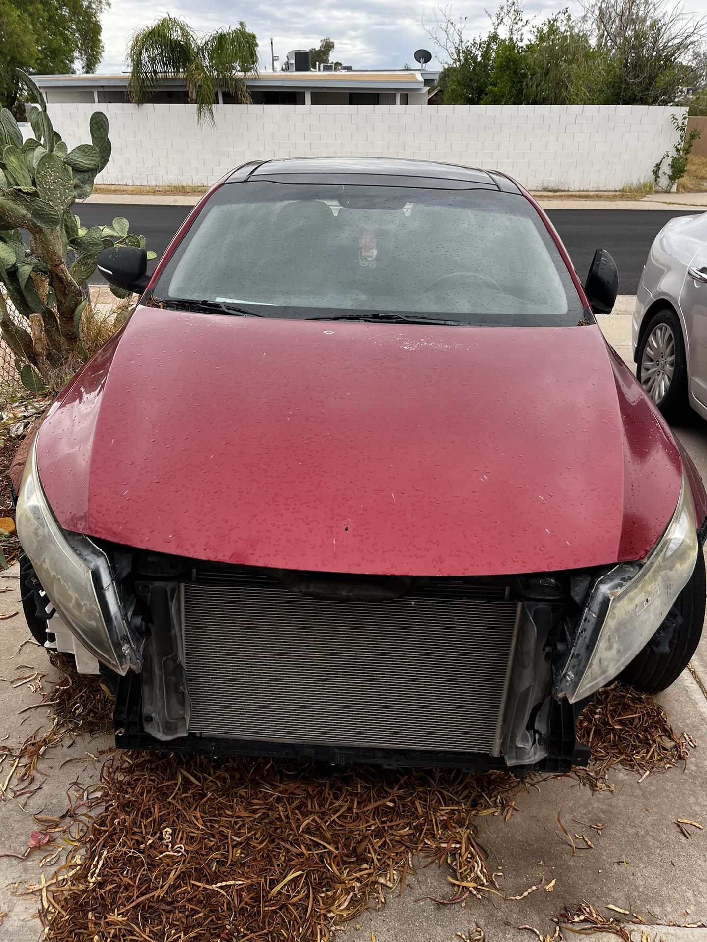 Salvage. 2012 Kia Optima. Starts And Runs But Has Major Cosmetic Defects