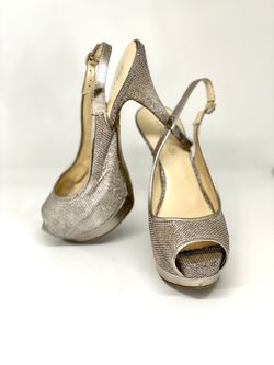 Guess Women’s Sparkling Silver Heels Size 6