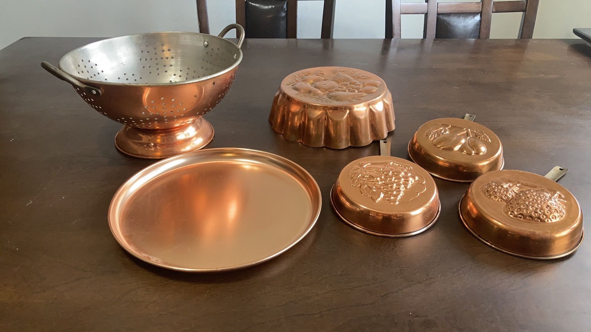 COPPER COLENDAR AND PANS