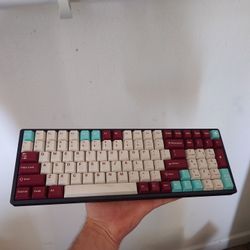 Keychron K4
