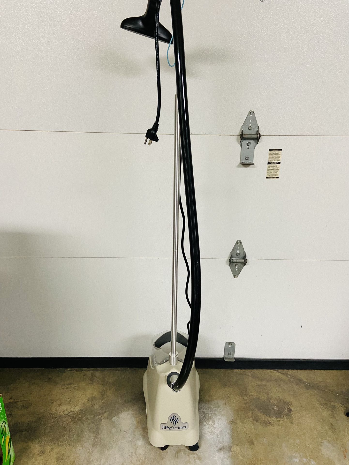 Jiffy Steamer J-2000 Jiffy Garment Steamer Clothes Steamer Made In USA