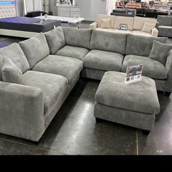 Sectional Sofa New In Box 825.00 