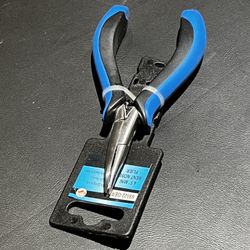 Plier 