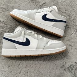 Air Jordan 1 Low ‘Georgetown’