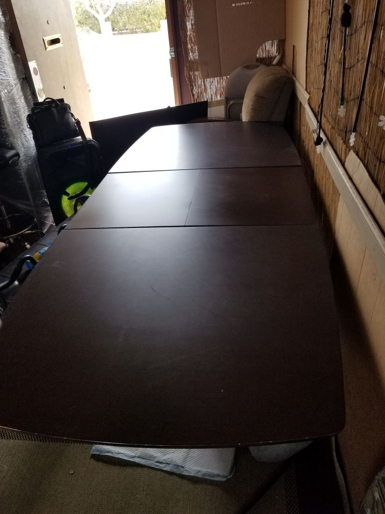 Solid wood dining table 8' when open