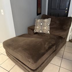 Sofa chaise