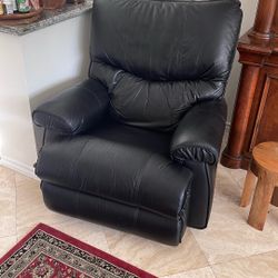 Lazyboy Leather Recliner Chair 