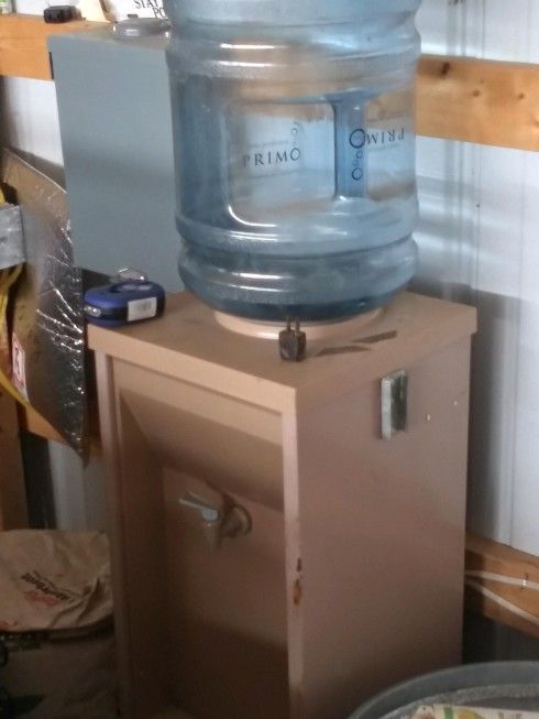 Water Despenser