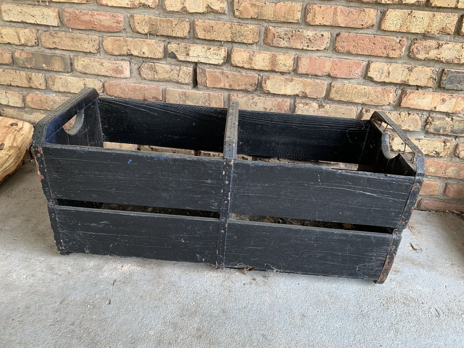 Vintage wooden planter / storage box