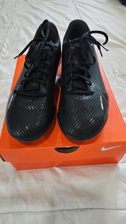 NIKE MERCURIAL JR VAPOR  15 FG/MG SIZE 6