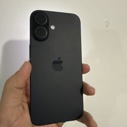 iPhone 16 Regular Black 128GB