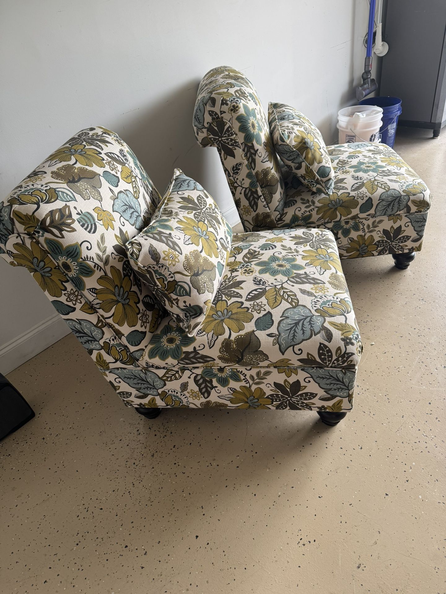 2 large Ashley furniture Chairs